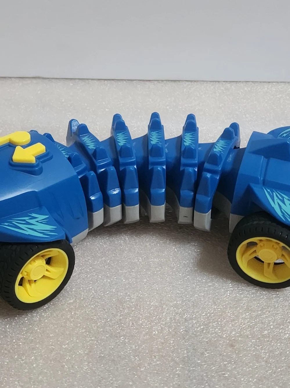 NIKOK Machine Lights And Sounds Shark Blue side winder 12 inch Tachan